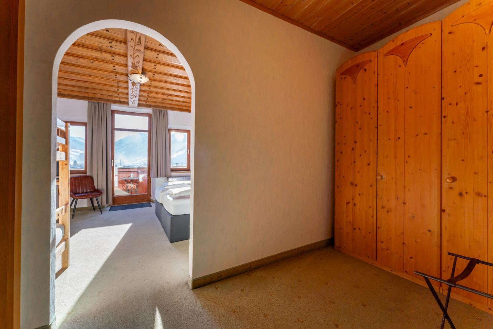 Hotel Gasthof Post Bruck an der Grossglocknerstrasse Luaran gambar