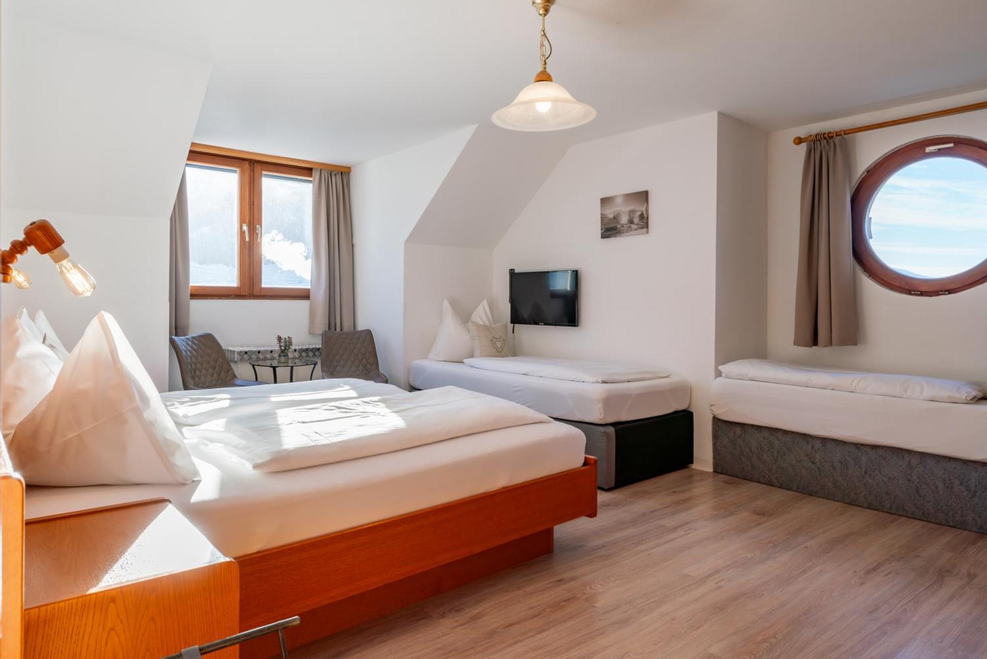 Hotel Gasthof Post Bruck an der Grossglocknerstrasse Luaran gambar
