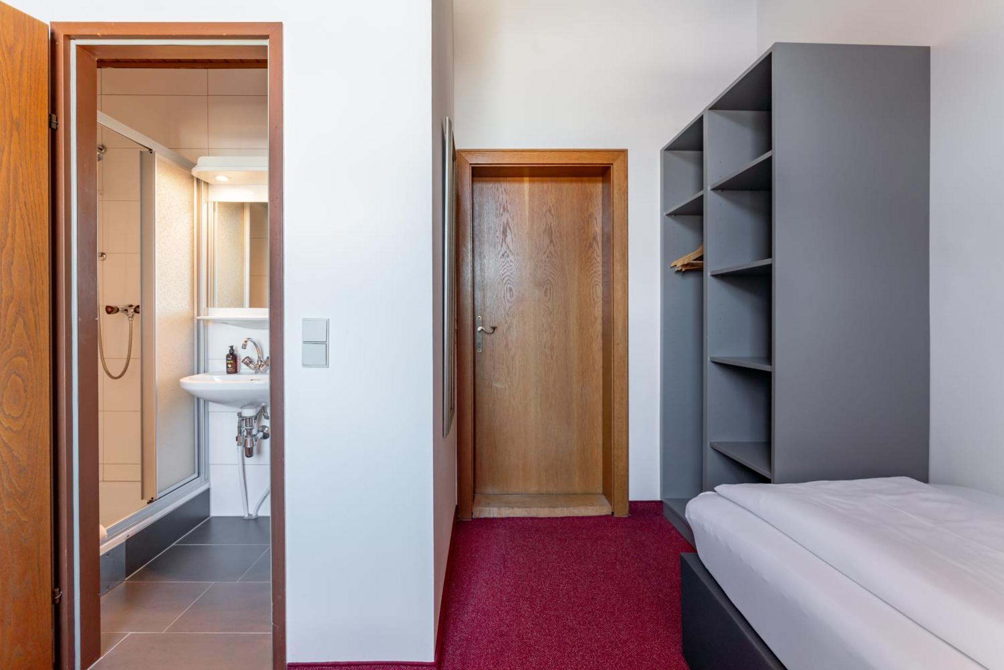 Hotel Gasthof Post Bruck an der Grossglocknerstrasse Luaran gambar