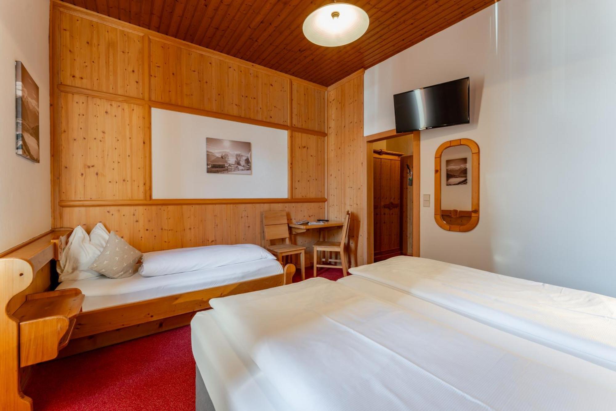 Hotel Gasthof Post Bruck an der Grossglocknerstrasse Luaran gambar